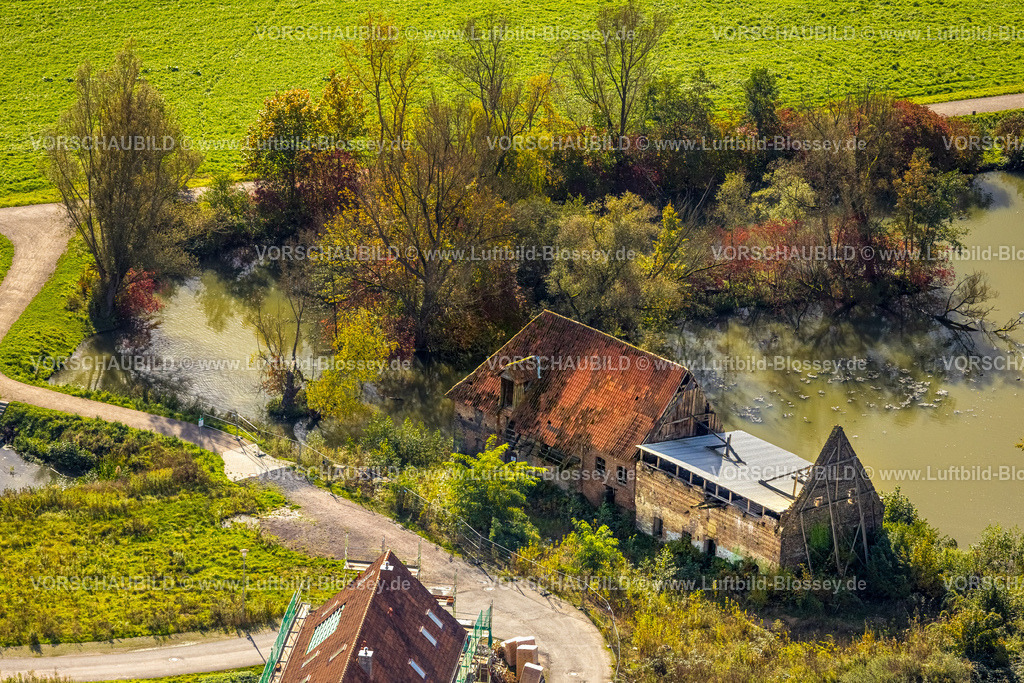 Hamm241008472 | Luftbild, Schlossmühle verfallenes Haus am Mühlengraben und Mühlenteich, Stadtbezirk Heessen, Hamm, Ruhrgebiet, Nordrhein-Westfalen, Deutschland