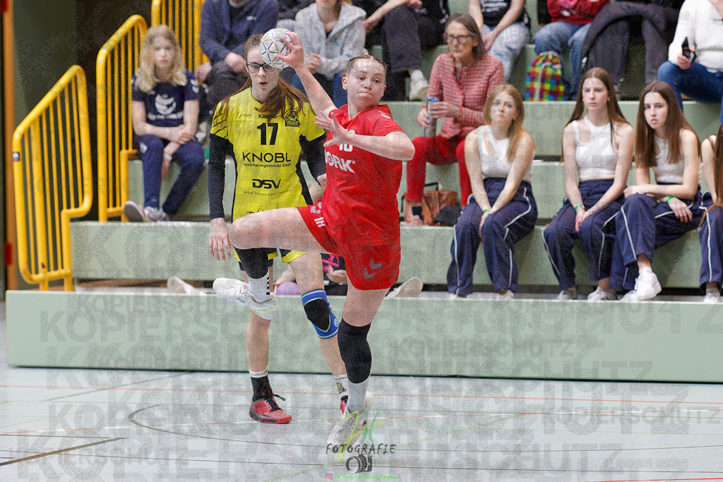Hessenmeisterschaft wJC - Finale; HSG Kleenheim - HSG Weiterstadt/ Braunsh.Worf. | Hessenmeisterschaft wJC - Finale; HSG Kleenheim - HSG Weiterstadt/ Braunsh.Worf. am 22.03.2025 in Biedenkopf (Sporthalle Lahntalschule)Photo © 2025 - Jörg Heinrich - Realisiert mit Pictrs.com
