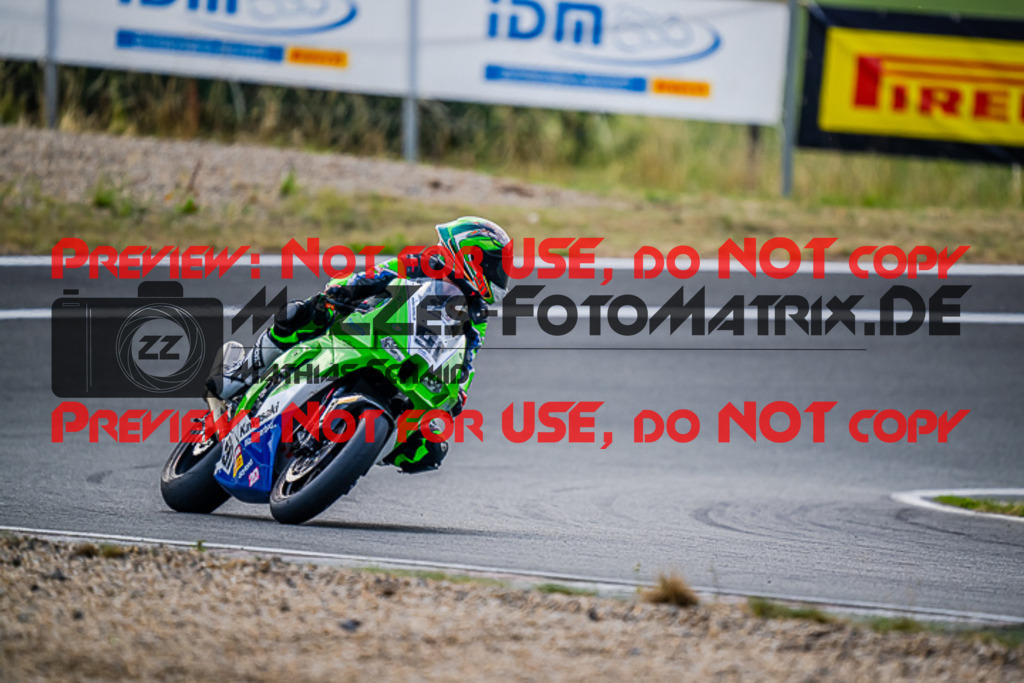 MaZZes_FotoMatrix_220722_8238 | IDM1000