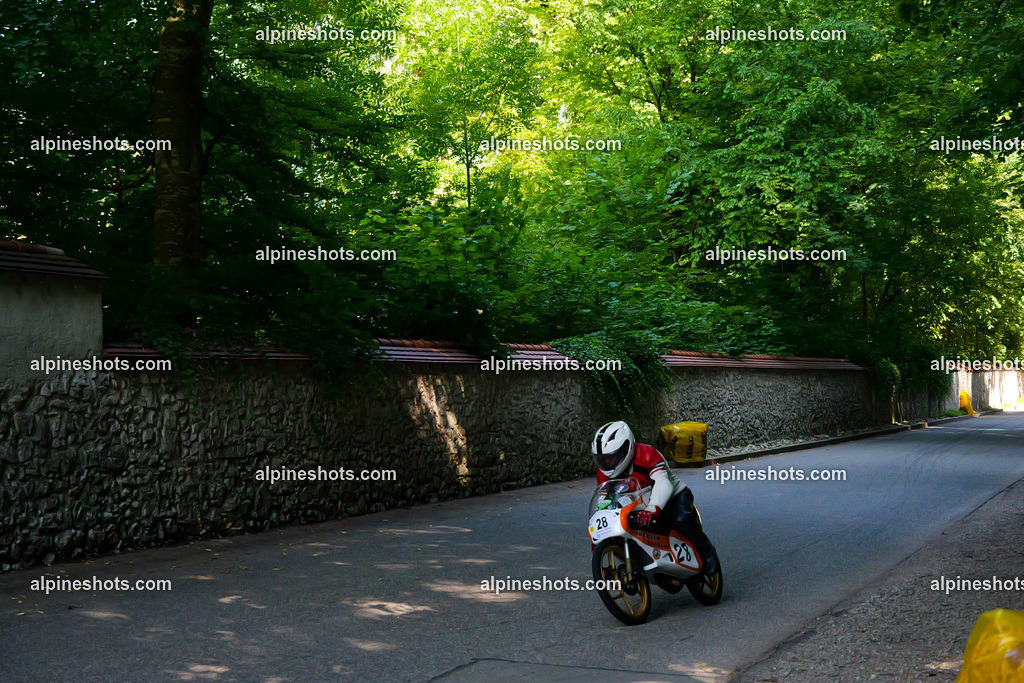 P1015288 | Erleben Sie atemberaubende, hochqualitative Fotos Ihrer Fahrt entlang der malerischen Alpenstraßen. Besuchen Sie alpineshots.com, um professionelle Aufnahmen Ihrer unvergesslichen Reise zu finden und zu kaufen - Realisiert mit Pictrs.com