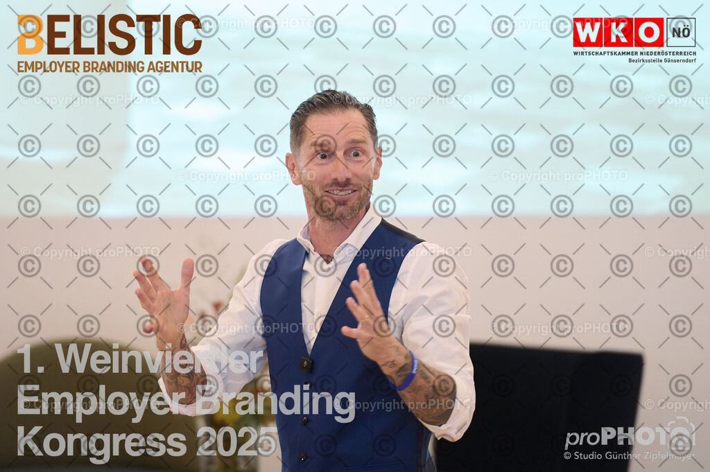 067_202509_EmployerBranding_NZ6_9811 | proPHOTO - Realisiert mit Pictrs.com