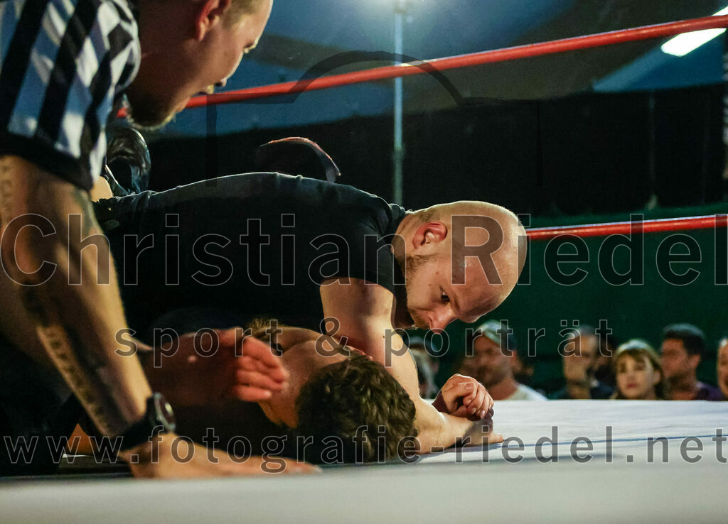 2023-08-12_144_EWS_Wrestling_ERDING | Erding, Deutschland, 12.08.2023:
Wrestling, Saison 2023, EWS Wrestling ERDING

Foto: Christian Riedel / fotografie-riedel.net