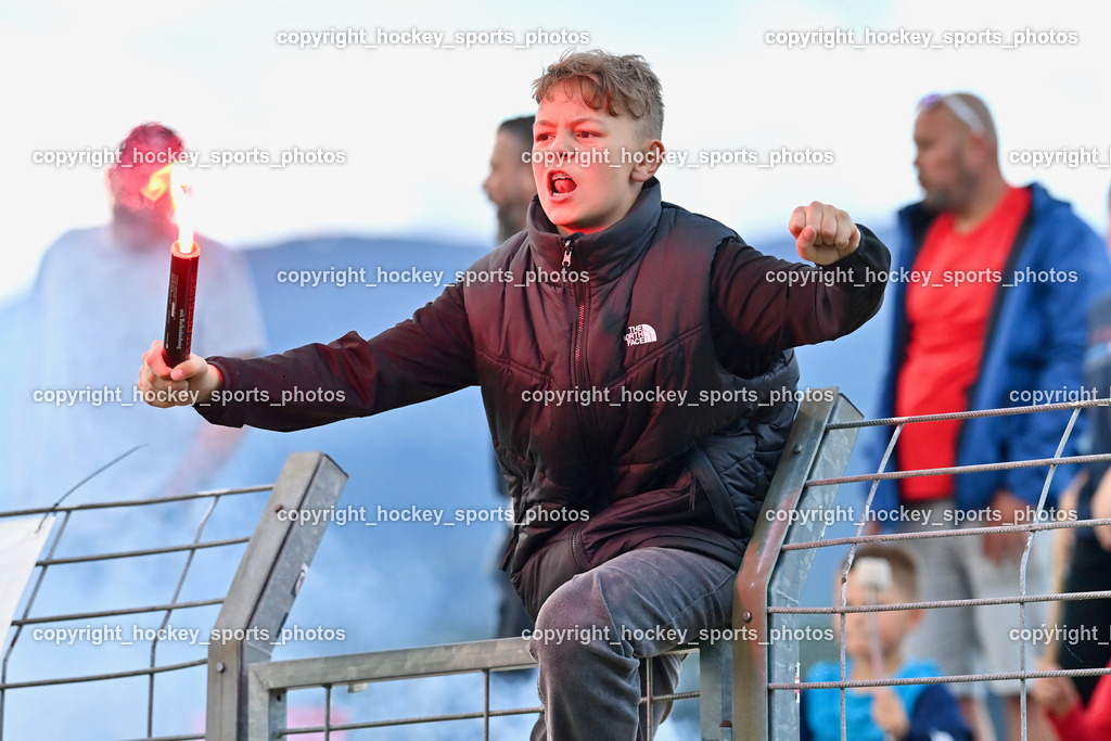 SV Spittal vs. SAK | Bengalen, SV Spittal Fans, SV Spittal vs. SAK, SV Spittal vs. SAK am 24.05.2024 in Spittal an der Drau (Goldeck Stadion), Austria, (Photo by Bernd Stefan)