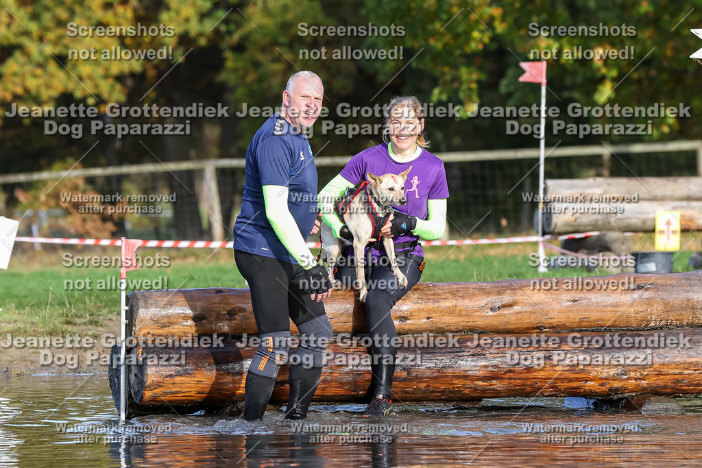 Dog Paparazzi - Strongdog 10-25-8368 | Dog Paparazzi Jeanette Grottendiek Fotografie & Videografie - Realisiert mit Pictrs.com