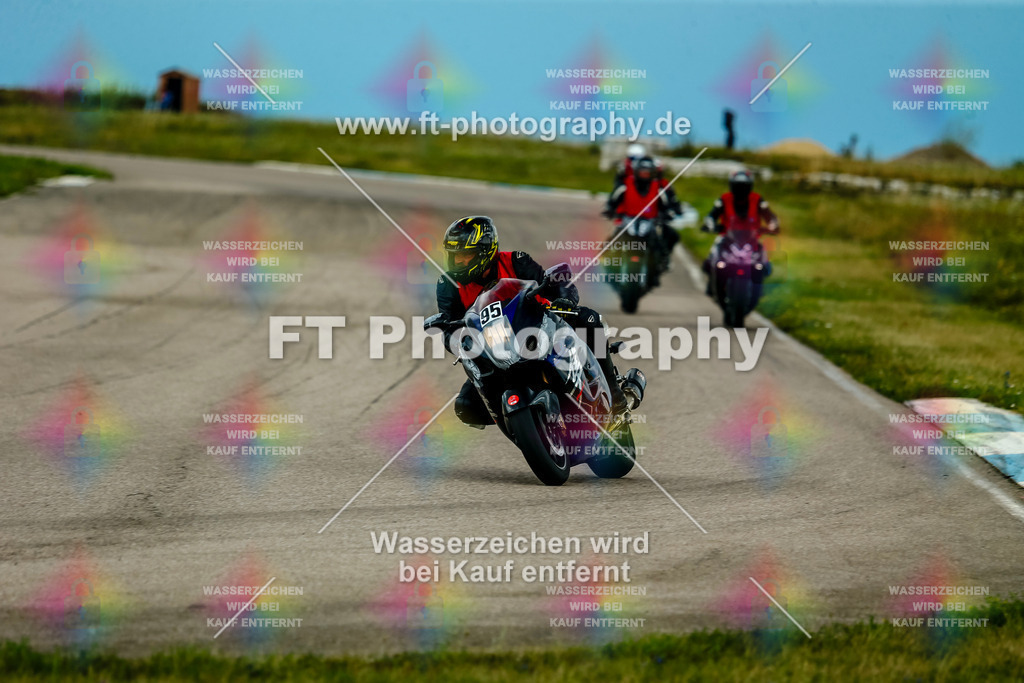 Chambley Juli-3082 | Hier findet Ihr Bilder von Touristenfahrten auf der Nürburgring Nordschleife oder von anderen Veranstaltungen die ich besucht habe. Viel Spass beim Durch Schauen 