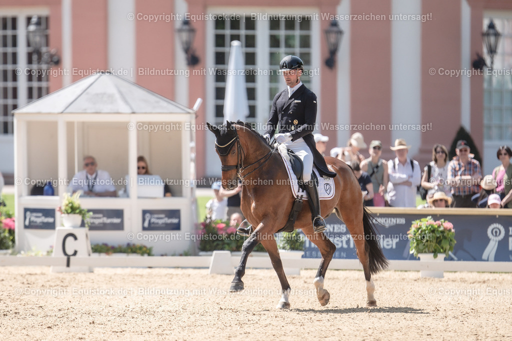 20230528_03_GP-Special-Tour_0187 | equistock