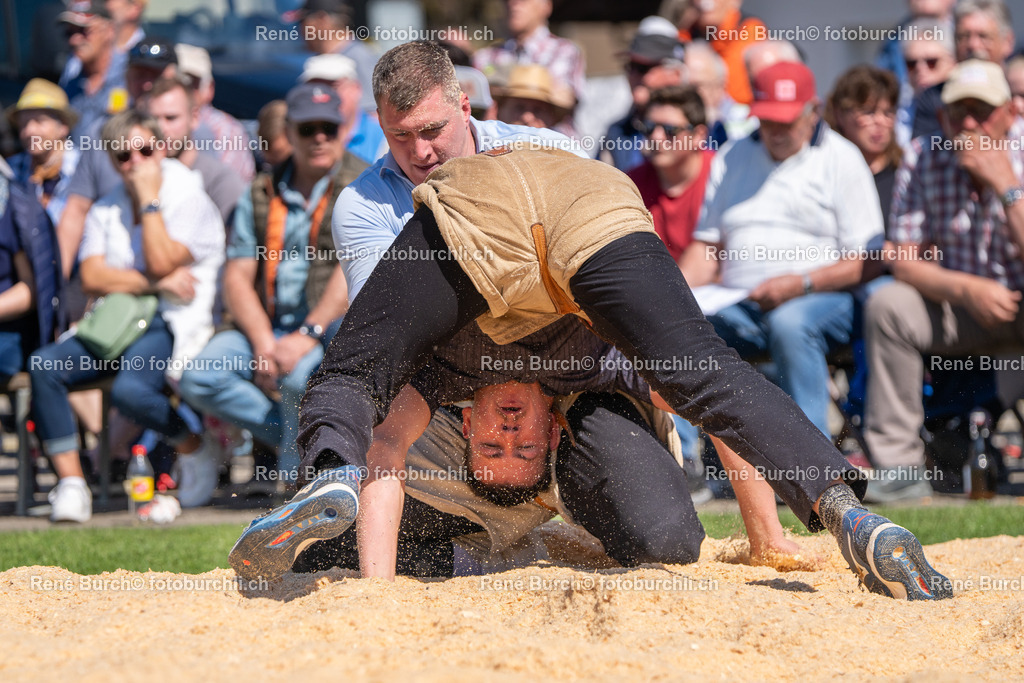 BUR00848 | René Burch leidenschaftlicher Fotograf aus Kerns in Obwalden.  Hier finden sie Sport, Landschaft und Natur Fotografie.
 - Realisiert mit Pictrs.com