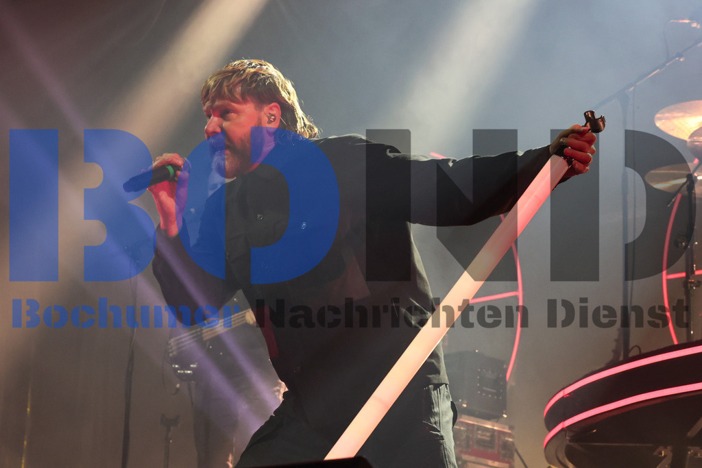 SES_RGAZFR20250822-35 | bond - Realisiert mit Pictrs.com