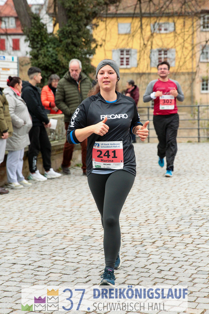 VR Bank Hauptlauf 10000m | 3 Koenigslauf 2023 - Realisiert mit Pictrs.com