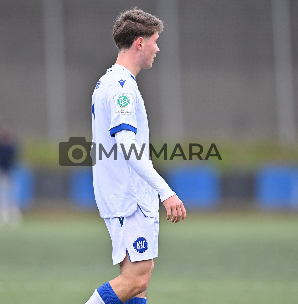 Fussball I Herren I Saison 2025-2026 I Bundesliga I 6. Spieltag I Eintracht Frankfurt - FC Bayern München  | MWMARA - Realisiert mit Pictrs.com