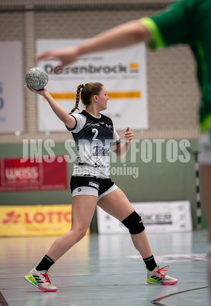 Handball I Frauen I Saison 2025-2026 I 3. Liga Staffel Nord I 13. Spieltag I SC SFN Vechta -Buxtehuder SV II-63 | Sarah-Lena Roy (2, Buxtehuder SV II) - Realisiert mit Pictrs.com