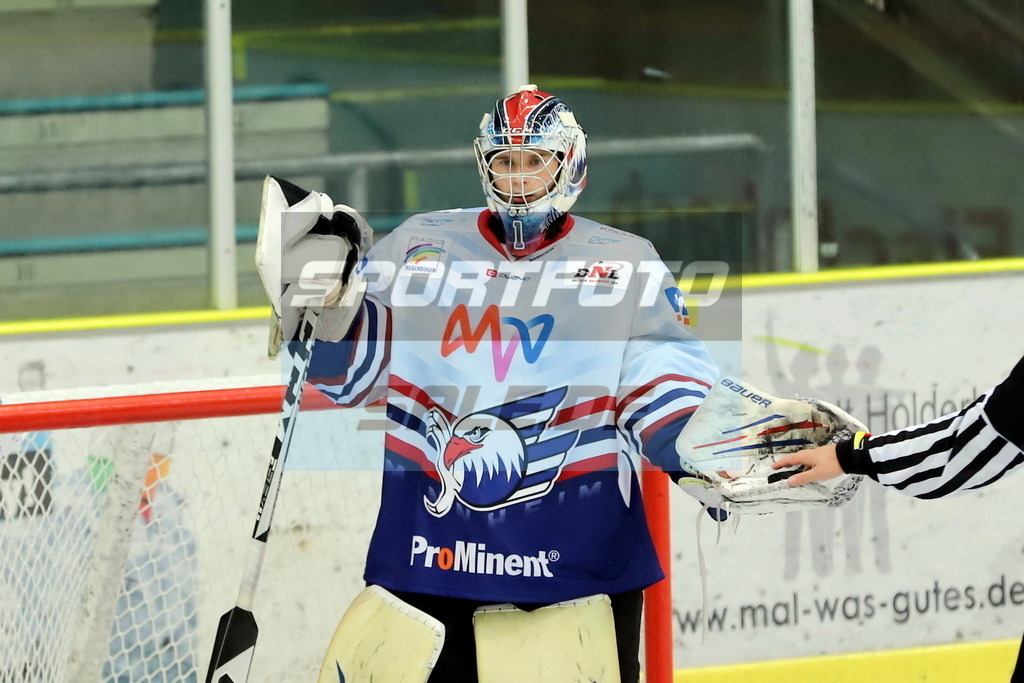 Justus Roth - JAM | Justus Roth - JAM - Realisiert mit Pictrs.com