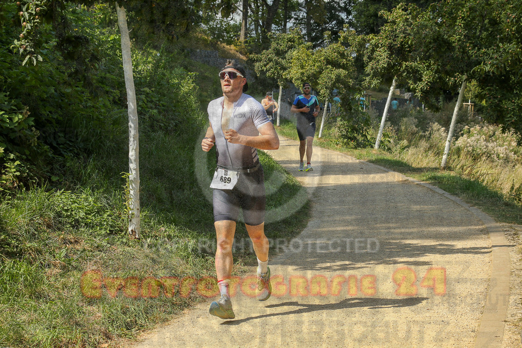 250824_1439_EX1_7030 | Sportfotografie im Rhein-Sieg Kreis, Köln, Bonn, NRW, Rheinland Pfalz, Hessen, etc. Unser Tätigkeitsfeld umfasst den Laufsport vom Volkslauf über den Marathon, Duathlon, Triathon bis zum Ultralauf wie Kölnpfad Ultra oder Schindertrail.