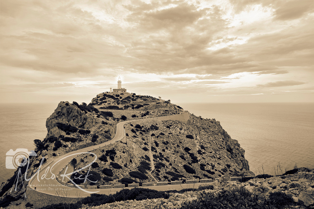cap_formentor2 | Entdecken Sie Fotografie aus Leidenschaft: Auftragsfotografie, HD-Fotos, Geschenkartikel aus Ihren Bildern und vieles mehr. Beauftragen Sie uns für besondere Momente!