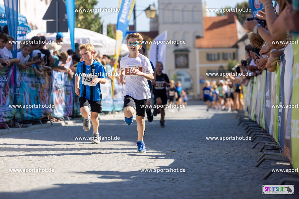 VJ__3158 | Stadtlauf Erding 2025 #stadtlauferding #erdingstadtlauf #stadtlauf_erding #laufmotivation #trisporterding #yourpictrs #sportshot_your_pictrs