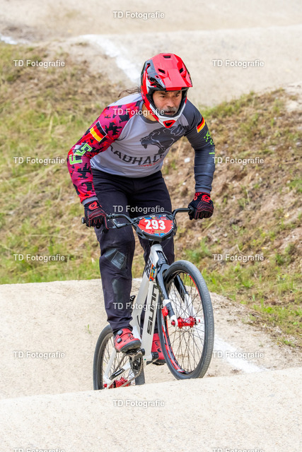 BayBMX2026-05448 | Fotogalerie von Thomas Dettweiler mit Eventbildern und lizenzfreien Fotos. Perfekt als Wandbild, für Büro, Website oder private Nutzung. - Realisiert mit Pictrs.com