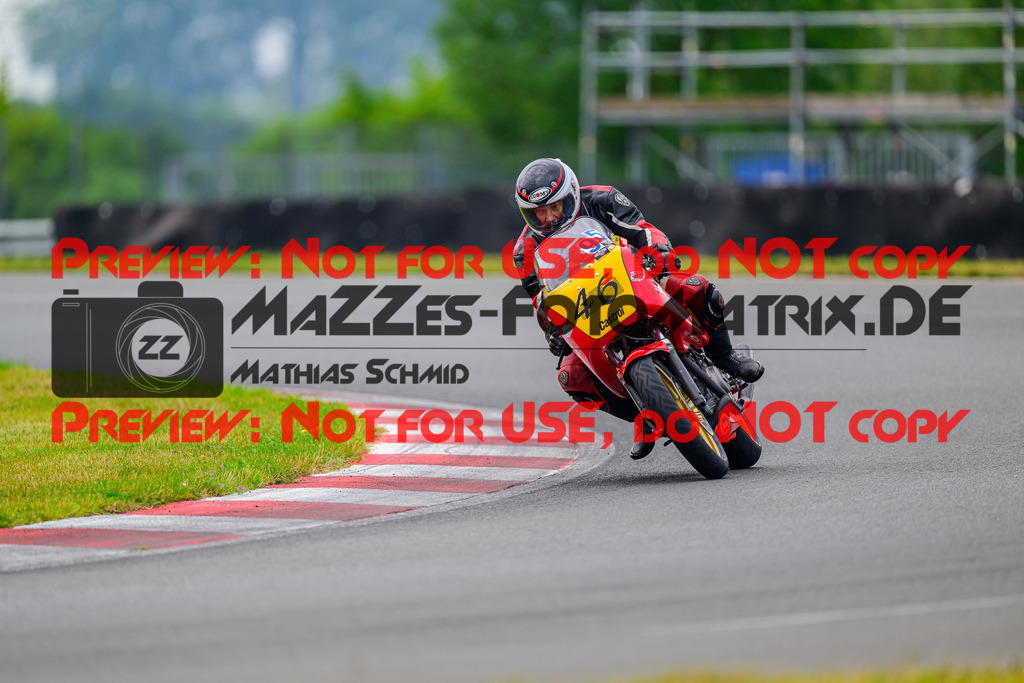 MaZZes_FotoMatrix_240724_6007705_1724 | BLAU