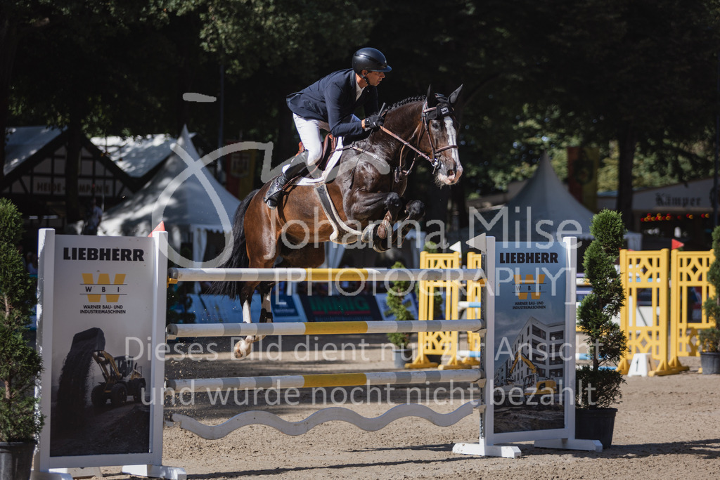 230910_OWLCh_GroßerPreis-621 | Deine schönsten Turniermomente als professionelle Fotos! Entdecke hochwertige Pferdesport-Fotografie im Online-Shop. Jetzt Fotos finden & bestellen!