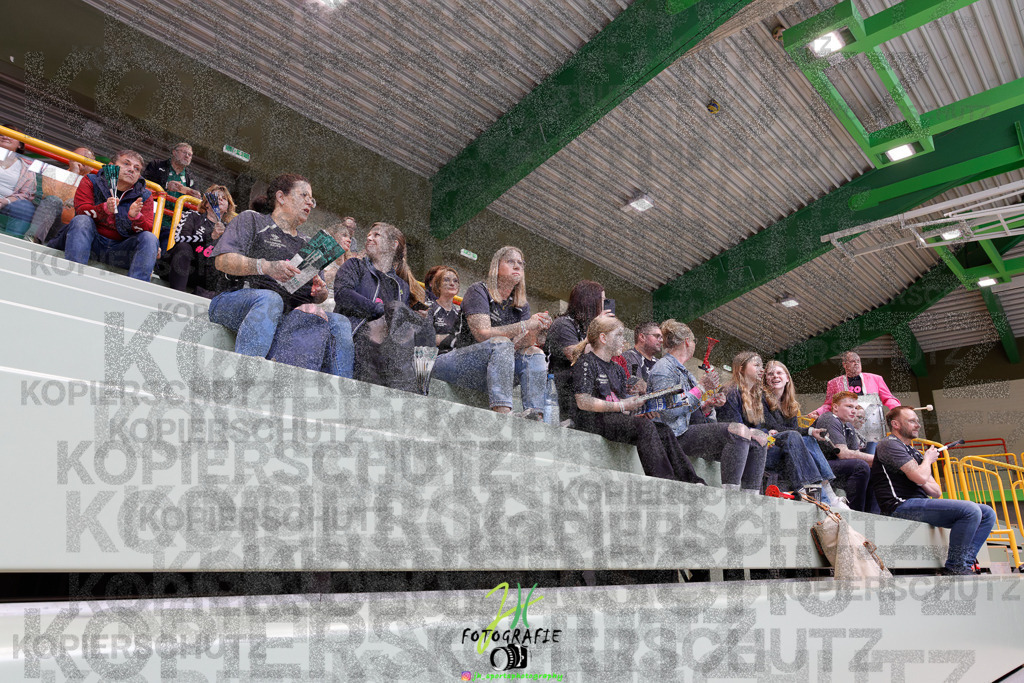 Hessenmeisterschaft wJC - Spiel um Platz 3; TuS Kriftel - SG Schenklengsfeld | Hessenmeisterschaft wJC - Spiel um Platz 3; TuS Kriftel - SG Schenklengsfeld am 22.03.2025 in Biedenkopf (Sporthalle Lahntalschule)Photo © 2025 - Jörg Heinrich - Realisiert mit Pictrs.com