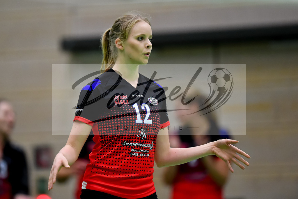 VCOBWA20211106_161 | Volleyball, Frauen:   bei dem Spiel der 3. Liga West zwischen VC Osnabrueck und SV BW Aasee in der Schlosswallhalle am 06.11.2021 in Osnabrueck, Deutschland. - Realisiert mit Pictrs.com