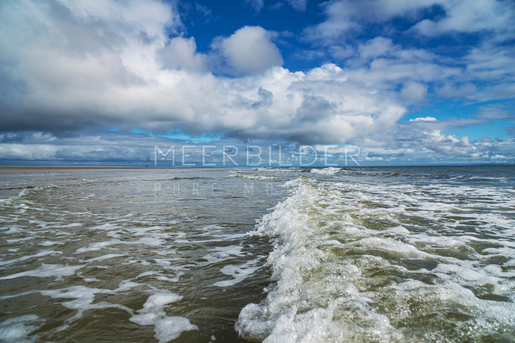 Nordsee Waterfront | Gestalten Sie Ihr Zuhause mit einzigartigen Bildern von Ostsee u. Nordsee – als Leinwandbild, Acryl, Alu-Dibond oder FineArt Hahnemühle, individuell anpassbar.