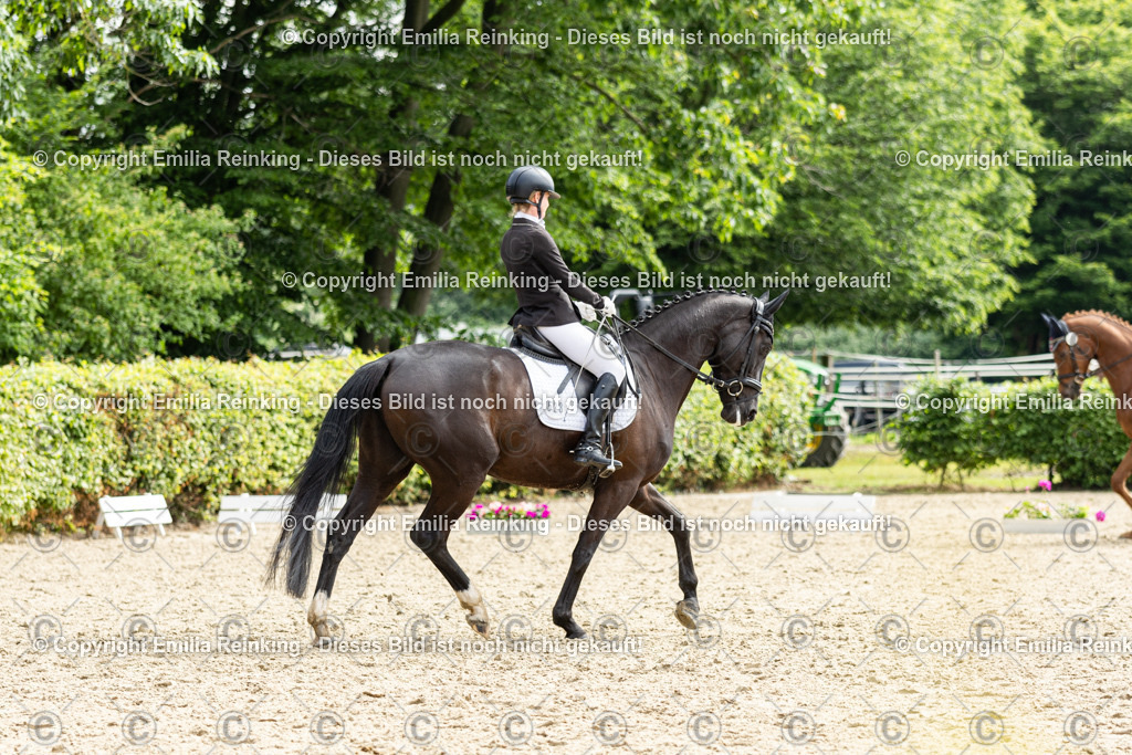 CL5A5679 | Emilia Reinking Fotografie - Realisiert mit Pictrs.com