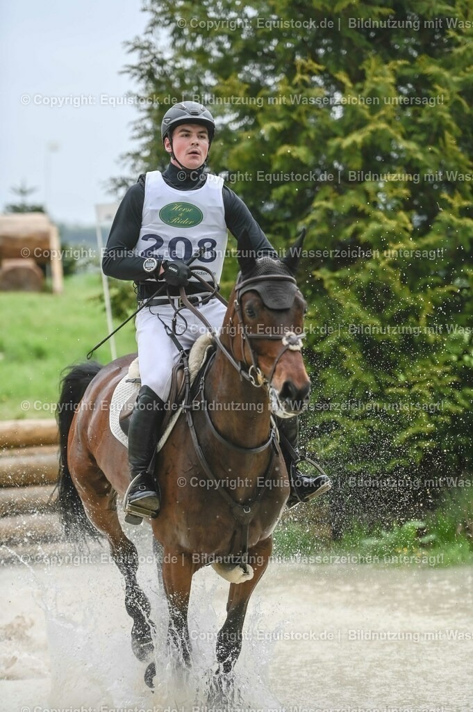 20230513_CCI2_Section2_Gelände_0017 | equistock