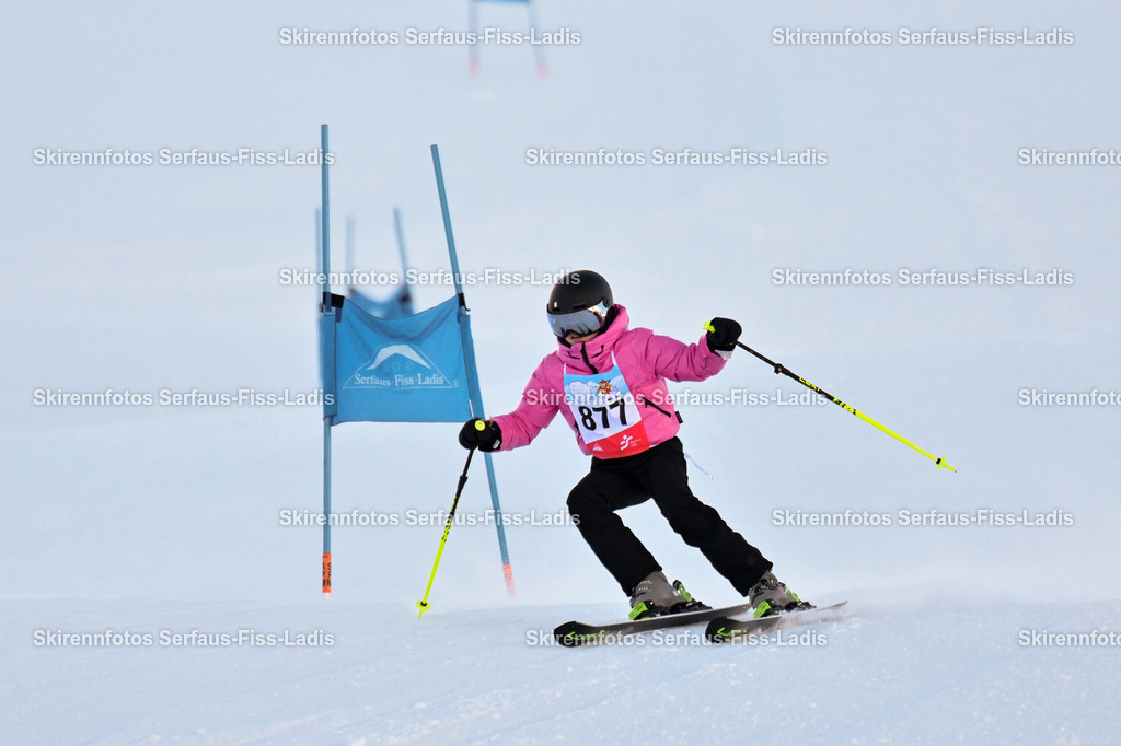 SRF_25.12.2025_0242 | Skirennfotos,Serfaus,Fiss,Ladis,Kinderskirennen,Winter,Tirol,Oberland,skirace,SFL,feelfree,weil wir's genießen,ski,Ski,skifahren,Sonnenplateau, - Realisiert mit Pictrs.com