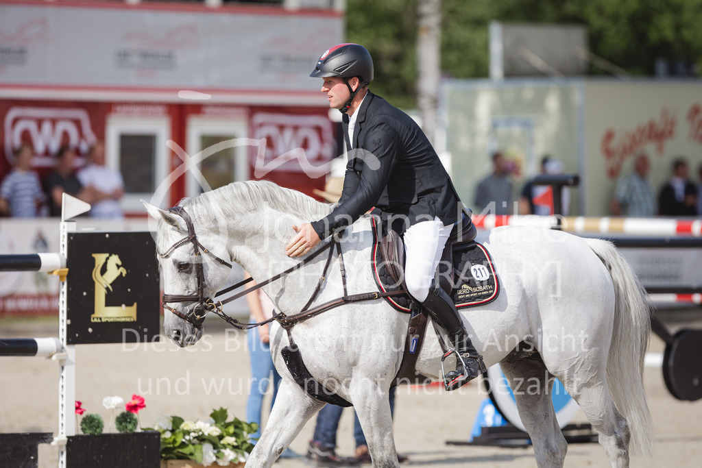 CSI2* - Internationale Springprüfung mit Siegerrunde (1,45 m)  Große / Big Tour | CSI2* - Internationale Springprüfung mit Siegerrunde (1,45 m) 
Große / Big Tour