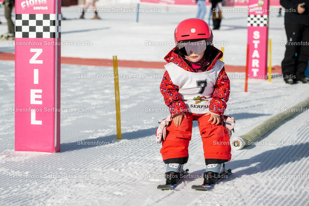 SRS_12.12.2025_0015 | SRS_12.12.2025_0015 - Realisiert mit Pictrs.com