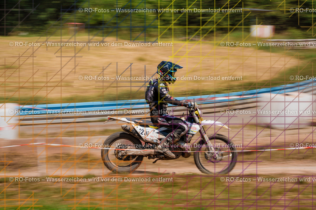 5 Lauf Schlüchtern IGE 2026-1301 | Sportfotografie von RO-Fotos: Motorsport, Motocross, Enduro, Laufveranstaltungen und Triathlon. Professionelle Fotos von Sportlern und Events. - Realisiert mit Pictrs.com