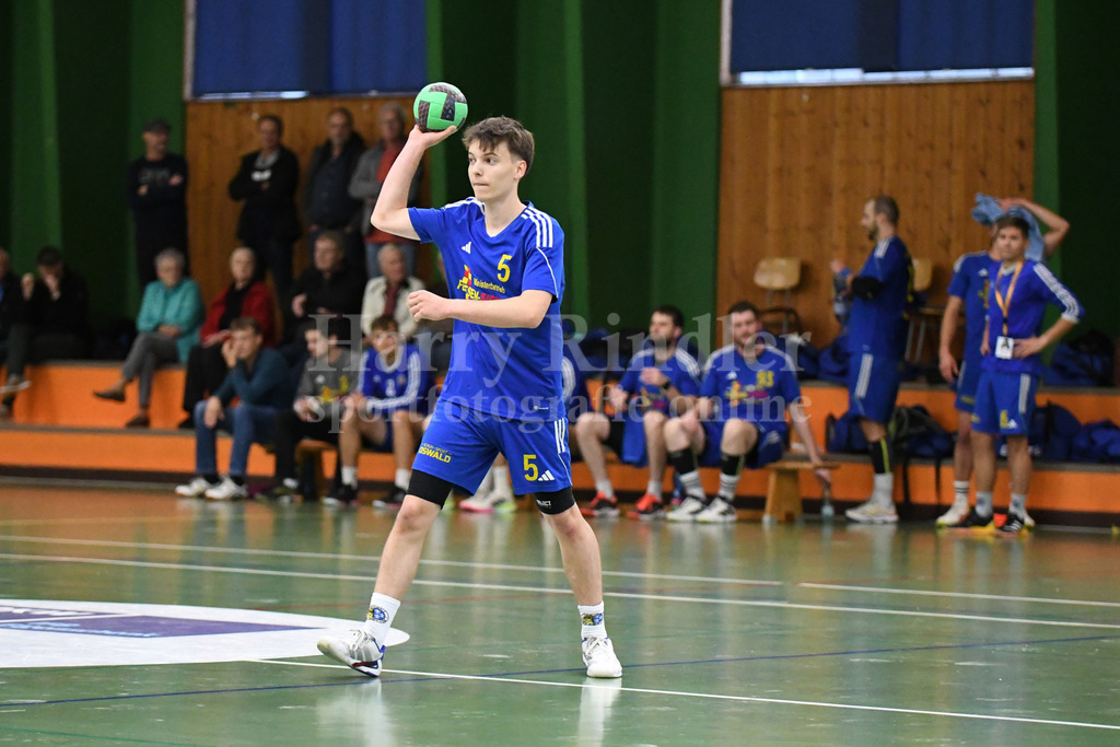 SSG Metten : ASV Dachau | Philipp Gäck (SSG Metten #5) - Realisiert mit Pictrs.com