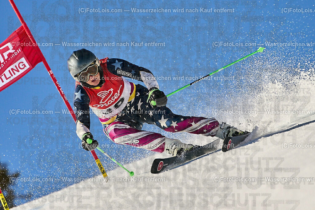 ALP4645_WCM-SuperGiant_Kat-C_Juen Claudia | (C)FotoLois.com, Alois Spandl, World Criterium Masters Ski Alpin 2023 Hochkar, SuperGiantSlalom, Kategorie C, Mi 22. März 2023.
