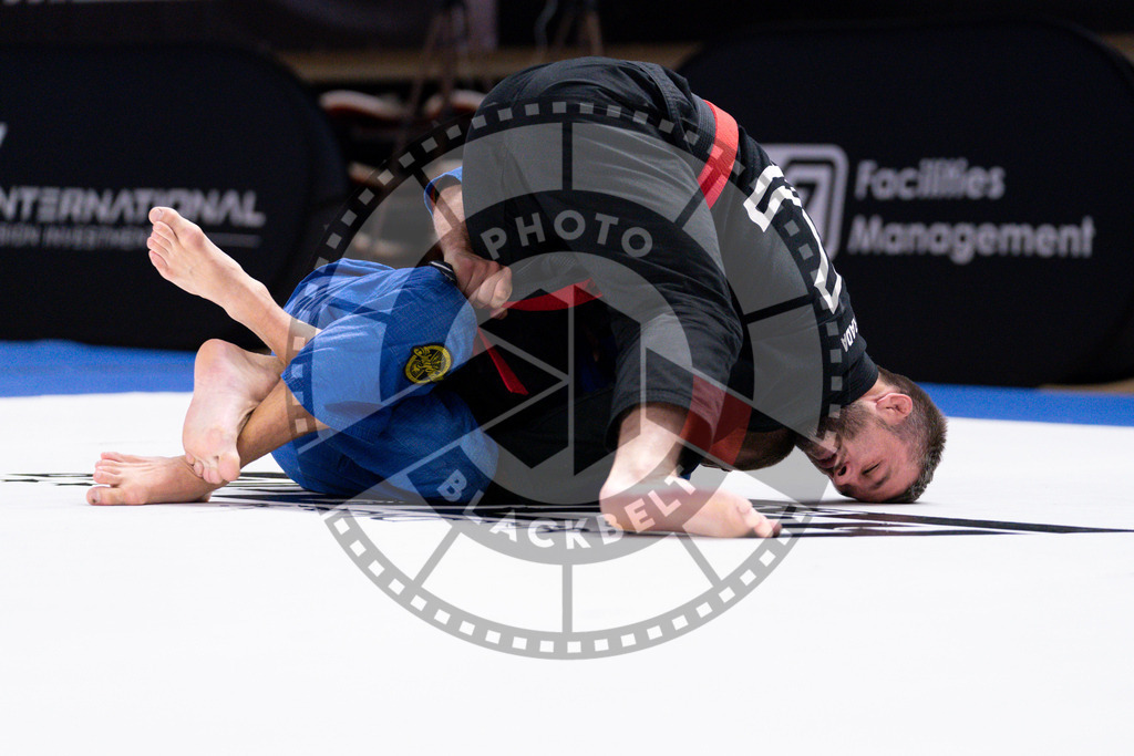 20241013PBB4438 | Athletes compete during the AJP Tour Europe Continental Jiu-Jitsu Amateurs & Masters Championship on October 13, 2024 in Almere near Amsterdam, Netherlands. © Chiara Dazi / photoblackbelt