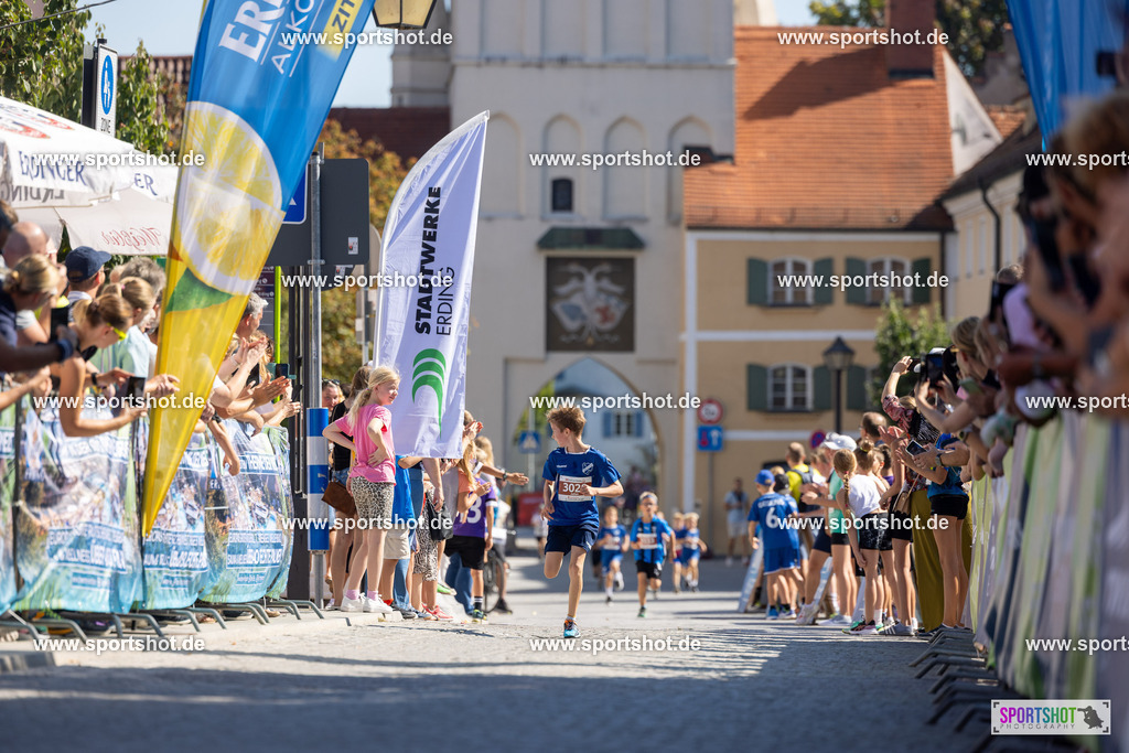 VJ__3124 | Stadtlauf Erding 2025 #stadtlauferding #erdingstadtlauf #stadtlauf_erding #laufmotivation #trisporterding #yourpictrs #sportshot_your_pictrs