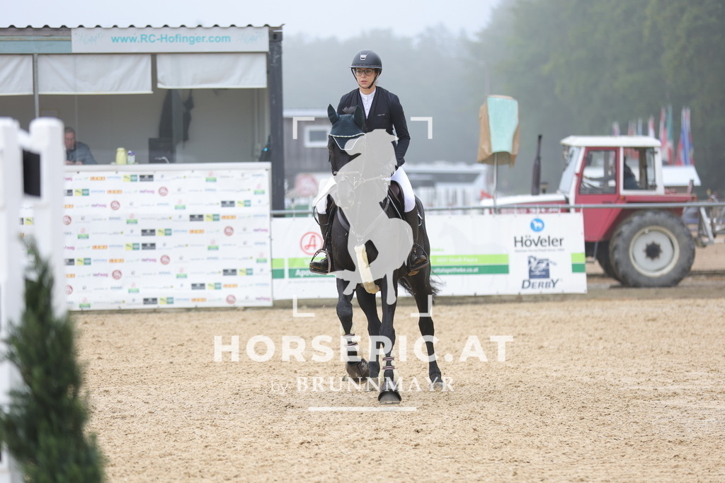 0P6A0848 | Willkommen bei Brunnmayr - Design & Fotografie – Ihrem Spezialisten für Reitturniere und Pferdeveranstaltungen in Oberösterreich, Salzburg und Bayern! Seit über 17 Jahren sind wir leidenschaftlich dabei.