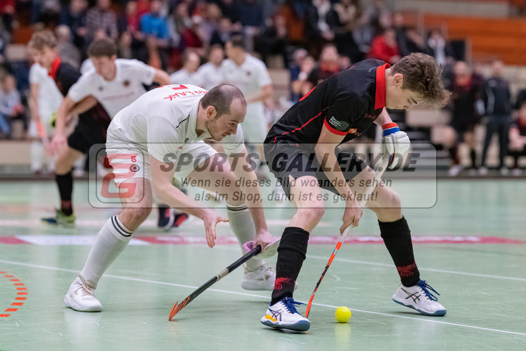 HK_20230113_102675 | 1. Bundesliga ( Halle ) Herren Crefelder HTC - DSD Düsseldorf am 13.1.2023 Crefelder HTC  ( CHTC ) Halle Glockenspitz , Krefeld , van Laak Max ( Crefelder HTC #5 )