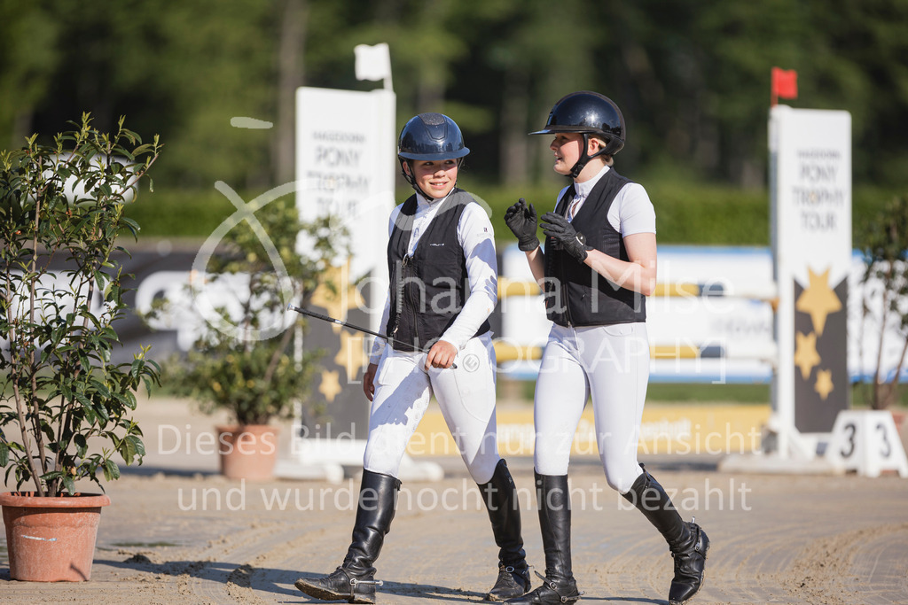 250501_MünsterHandorf_PonyTrophy-208 | Deine schönsten Turniermomente als professionelle Fotos! Entdecke hochwertige Pferdesport-Fotografie im Online-Shop. Jetzt Fotos finden & bestellen!