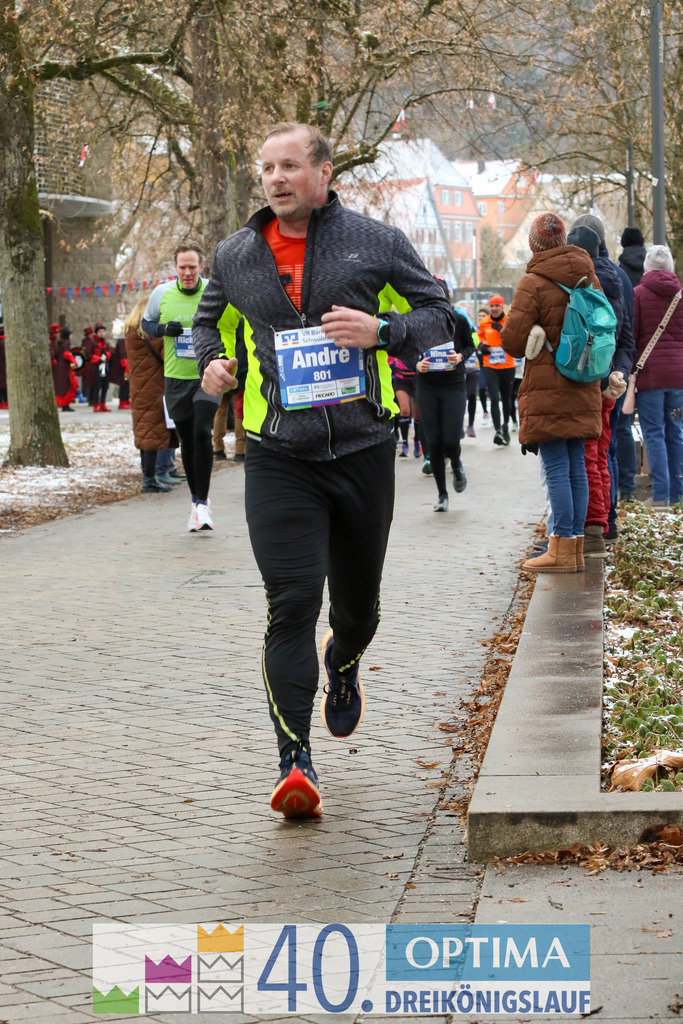 VR Bank Hauptlauf 10km | 40. Optima 3koenigslauf 2026 - Realisiert mit Pictrs.com