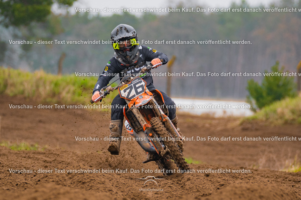 20260412_MCCBensdorf-1197 | Sportfotografin aus Berlin-Brandenburg mit Fokus auf Motocross. Ich halte deine sportliche Leistung und echte Emotionen auf und neben der Strecke professionell fest. Entdecke die Fotos von deinem Rennen und bestelle sie direkt hier im Shop.