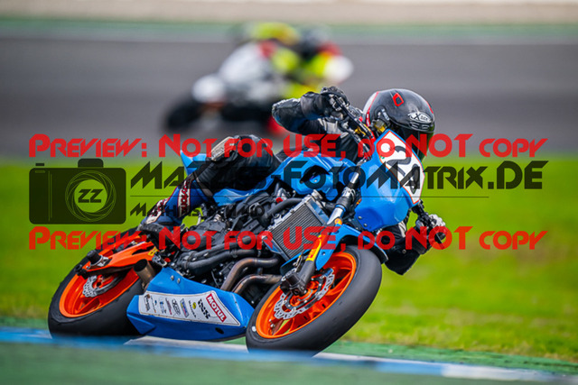 MaZZes_FotoMatrix_220924_7732 | TWIN CUP