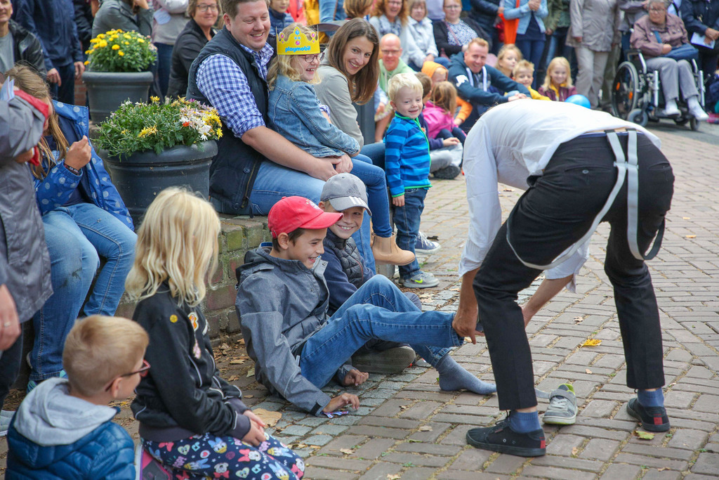 ShivaGrings_Act1_056 | Bildergalerie von Sport-Ereignissen aber auch von weiteren spannenden Dingen - nicht nur vom Niederrhein. In Anlehnung an den bekannten Spruch von Hanns Dieter Hüsch heißt das Motto: "Niederrhein ist überall".  - Realisiert mit Pictrs.com