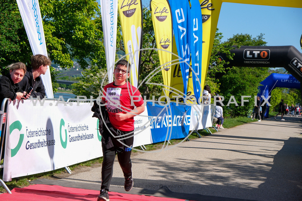 ..... | LINZ,AUSTRIA,27.April 24, Int. 3 Brückenlauf Linz  , Image shows: Photo: WAPICS / Michael ring