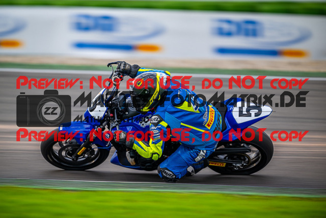 MaZZes_FotoMatrix_220925_2095 | TWIN CUP