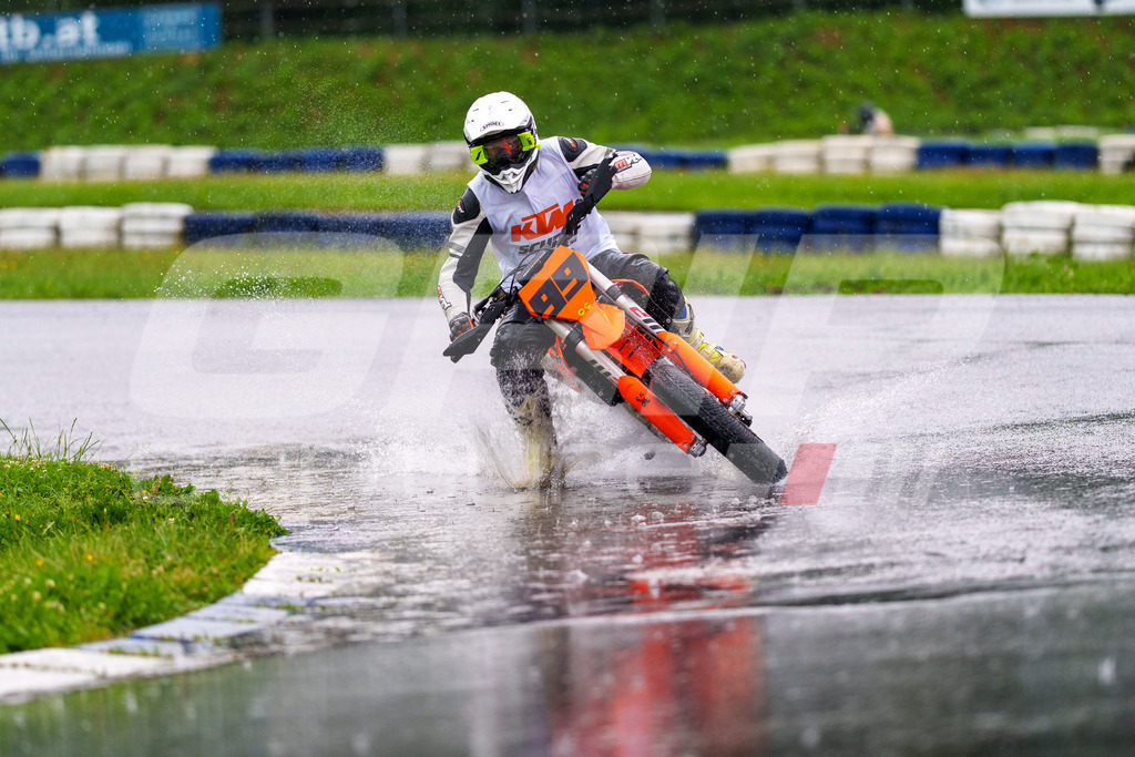 GRIPcapture-20260411-101-999-1067 | GREINBACH, AUSTRIA - JUNE 20-21, 2026: Riders compete during the G-Cup, Austrian Supermoto Championship and Hungarian Supermoto Championship at PS Racing Center Greinbach, Austria. Image shows .Photo: GRIPcapture / Andrea Kurz
