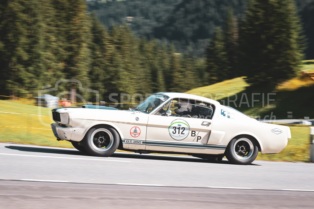 21. Arosa ClassicCar 2025 - 6. =September= 2025 | Patrick Wäspe aus Horgenberg (SUI) in einem Toyota Corolla GTI Gr.A aus dem Jahre 1990 mit Startnummer 312 am Arosa ClassicCar 2025 in der Kategorie Sport Trophy..@arosaclassiccar, @arosa.official, #arosaclassiccar, #arosa, #76curves, #classiccarBild: Sportfotografie Markus Aeschimann | www.markus-aeschimann.ch - Realisiert mit Pictrs.com