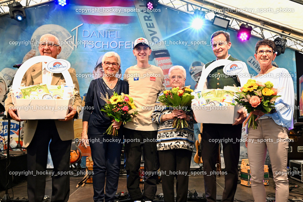 Empfang Daniel Tschofenig | Familie Tschofenig, Empfang Daniel Tschofenig, Empfang Daniel Tschofenig am 10.05.2025 in Hohenthurn (Mehrzweckhaus Hohenthuurn), Austria, (Photo by Bernd Stefan)