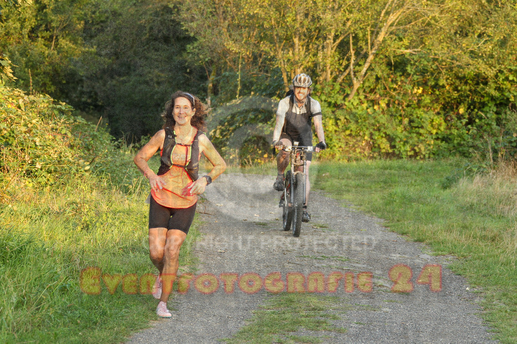 240831_1918_EV4_6441 | Sportfotografie im Rhein-Sieg Kreis, Köln, Bonn, NRW, Rheinland Pfalz, Hessen, etc. Unser Tätigkeitsfeld umfasst den Laufsport vom Volkslauf über den Marathon, Duathlon, Triathon bis zum Ultralauf wie Kölnpfad Ultra oder Schindertrail.