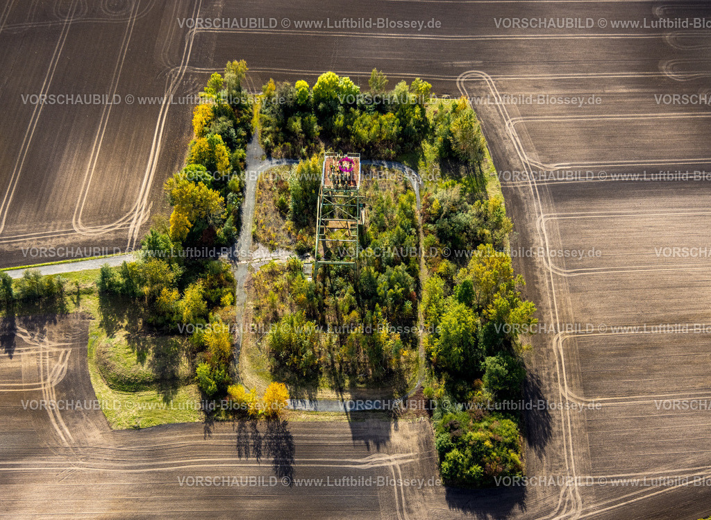 Hamm241008803SchachtDonarRadbod | Luftbild, RAG Vivawest Förderturm mit Krönung, Krone in Deutschlandfarben, Kunstobjekt von Künstlerin Kuray Cetinbaya, Schacht Donar Radbod Bauerschaft Nordick, Herbern, Ascheberg, Ruhrgebiet, Nordrhein-Westfalen, Deutschland