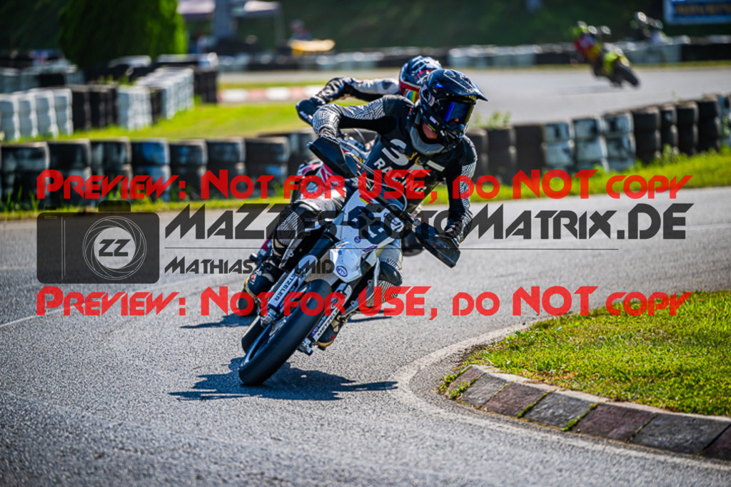 MaZZes_FotoMatrix_230916_5347 | S4